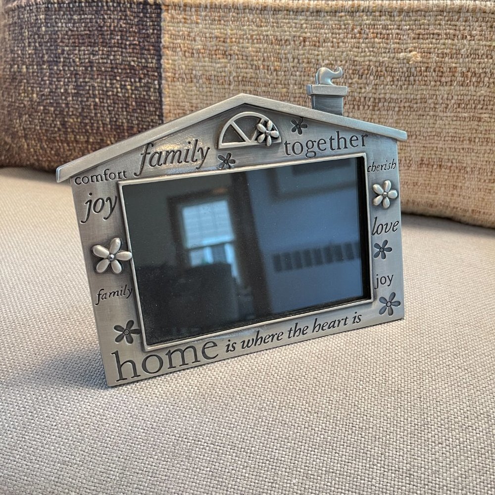 Home Is Where The Heart Is House Picture Frame - Picture 4 of 15
